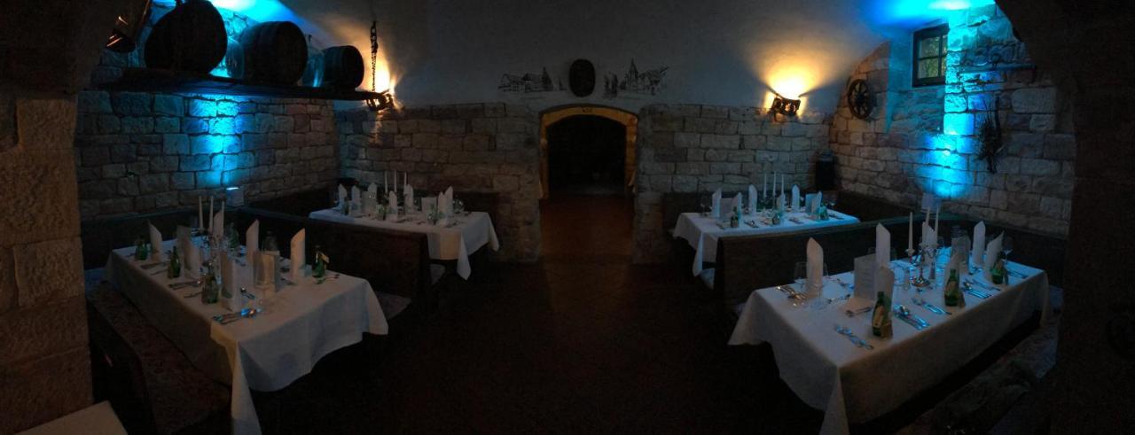 Winzergarten Hotel-Restaurant 大卡尔巴赫 外观 照片